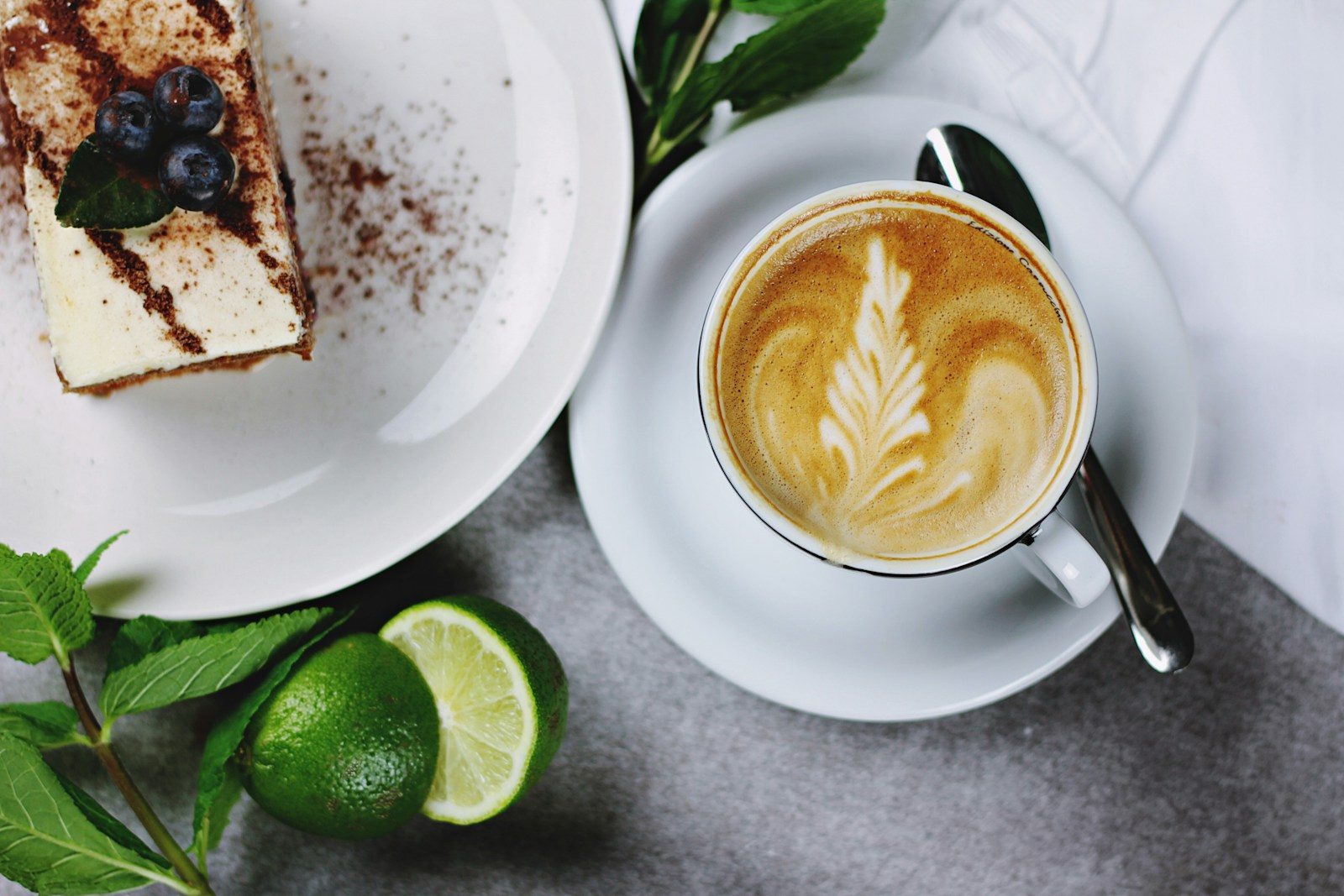 Cakes, coffee and a fundraising event to remember in support of Macmillan