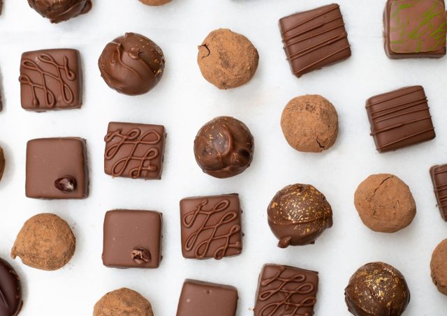 brown and white chocolate bars